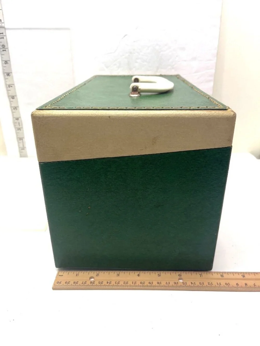 Vintage Green/Cream Storage Box W/Red Interior Handle & Locking Clasp 15